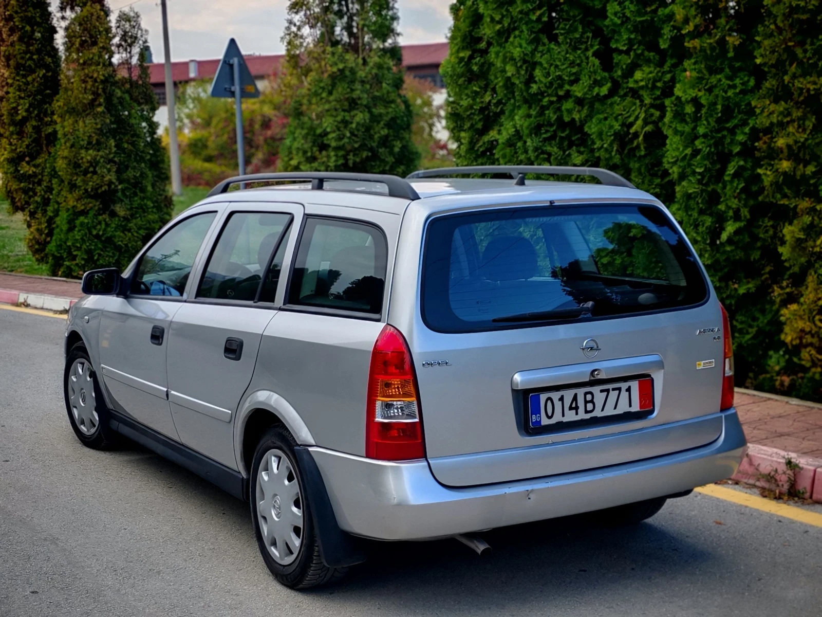 Opel Astra 1.6MI(75)* АВТОМАТИК* COMFORT-EDITION* НОВ ВНОС*  - изображение 4