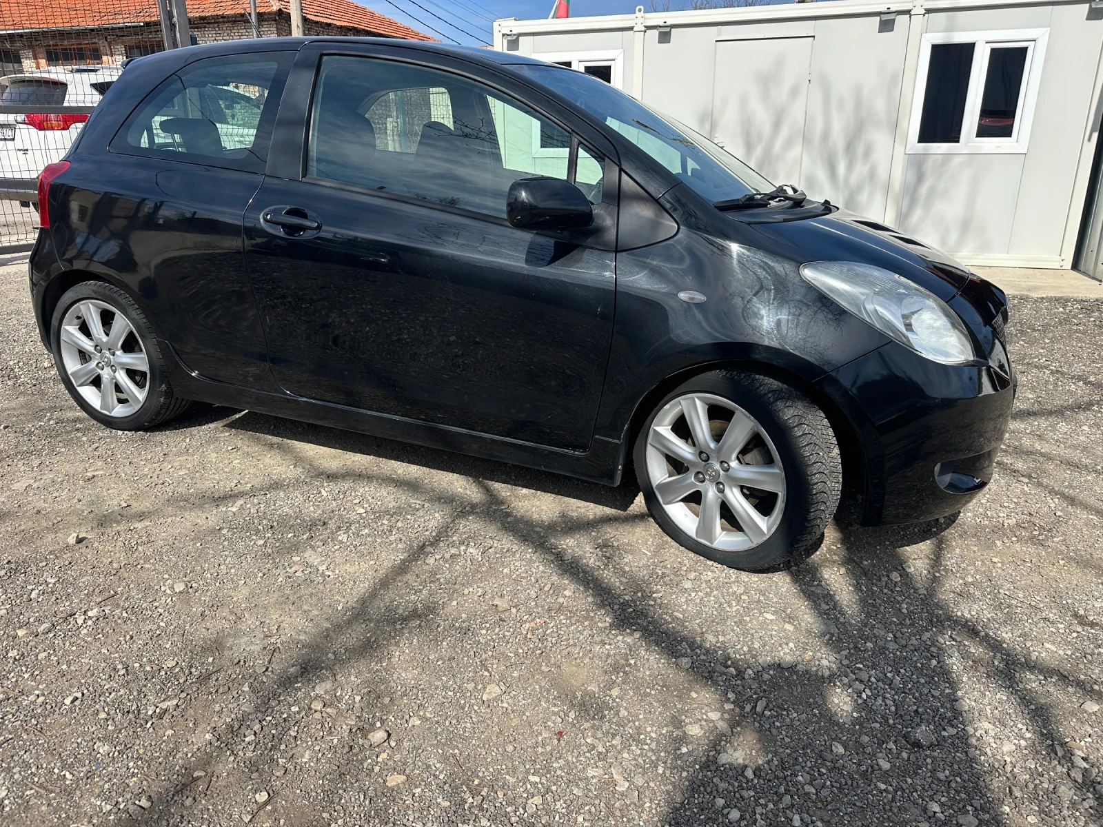 Toyota Yaris 1.8vvti TS 133 кс, снимка 2 - Автомобили и джипове - 53882033