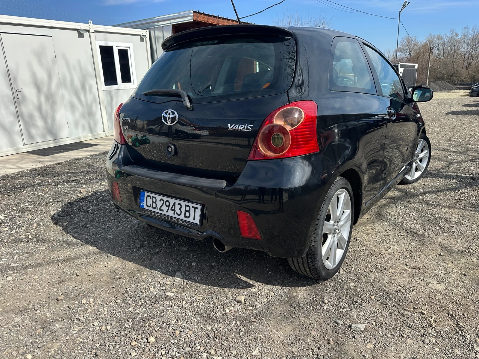 Toyota Yaris 1.8vvti TS 133 кс, снимка 5 - Автомобили и джипове - 53882033