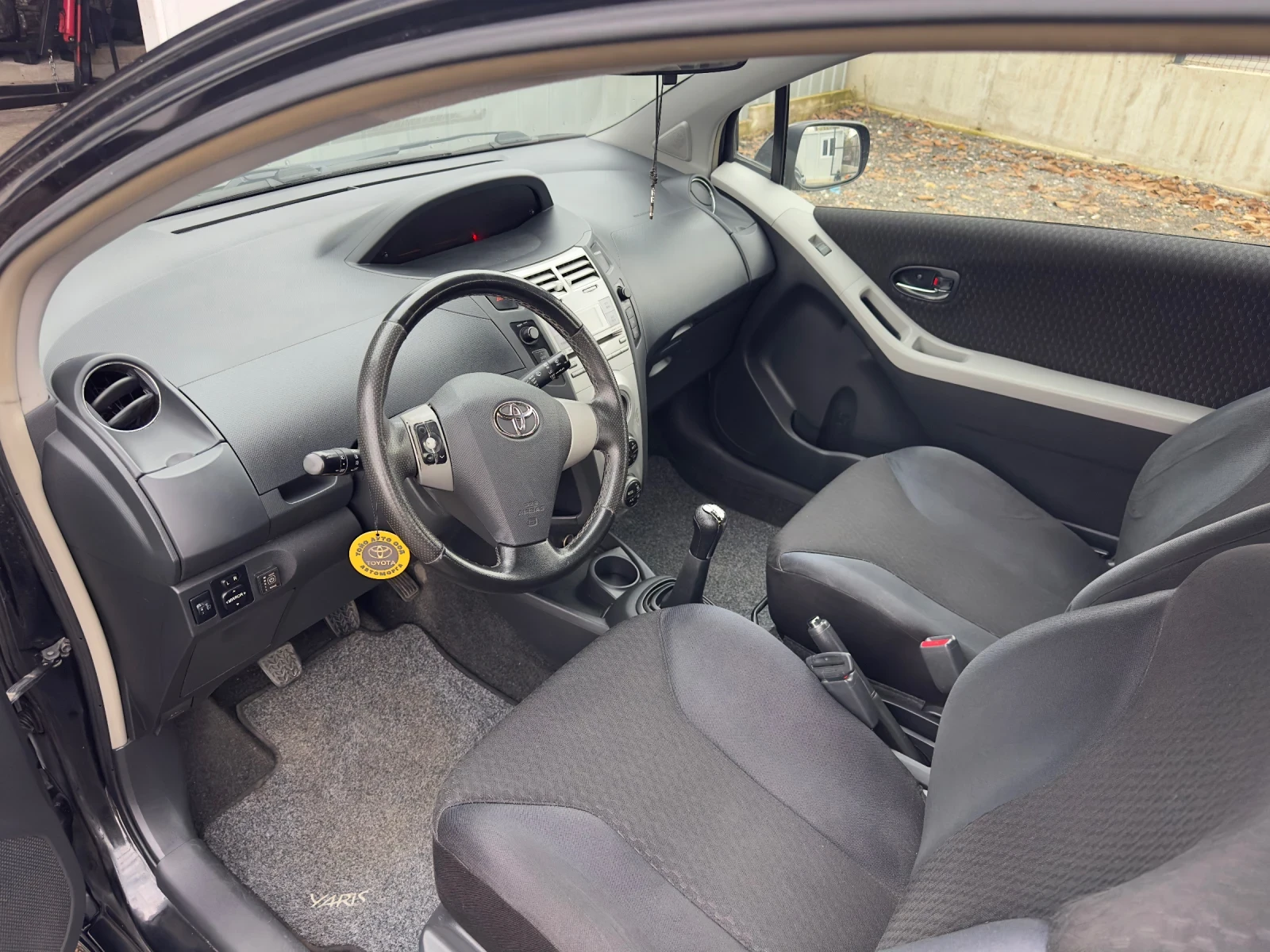 Toyota Yaris 1.8vvti TS 133 кс - изображение 6