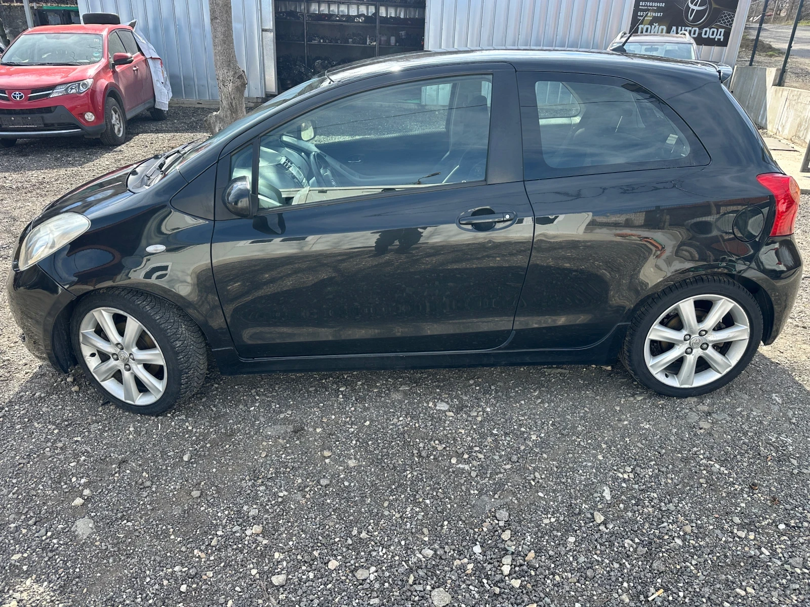 Toyota Yaris 1.8vvti TS 133 кс, снимка 3 - Автомобили и джипове - 53882033