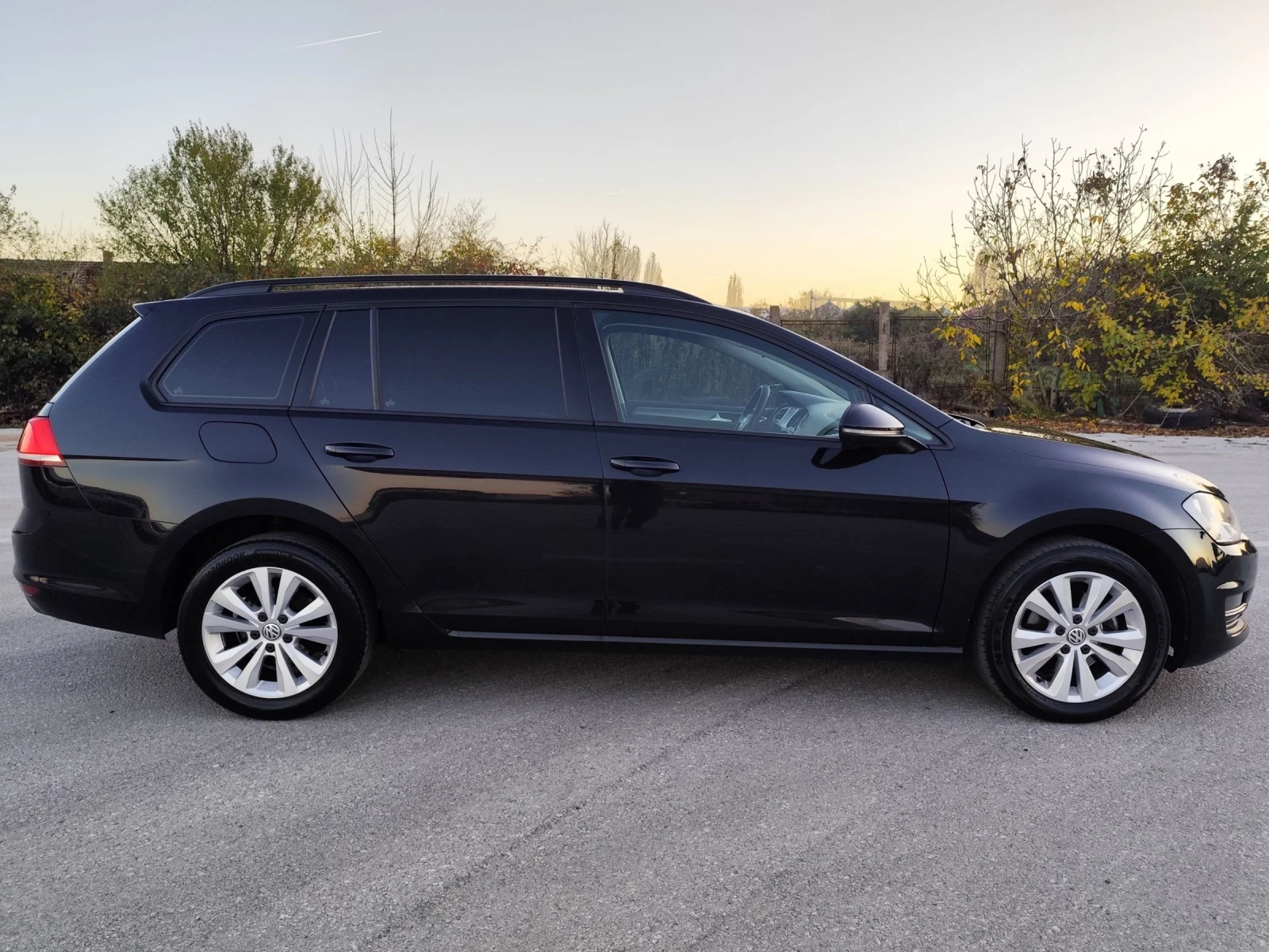 VW Golf 1.6TDI-105кс-EURO-6-ПОДГРЕВ - изображение 7