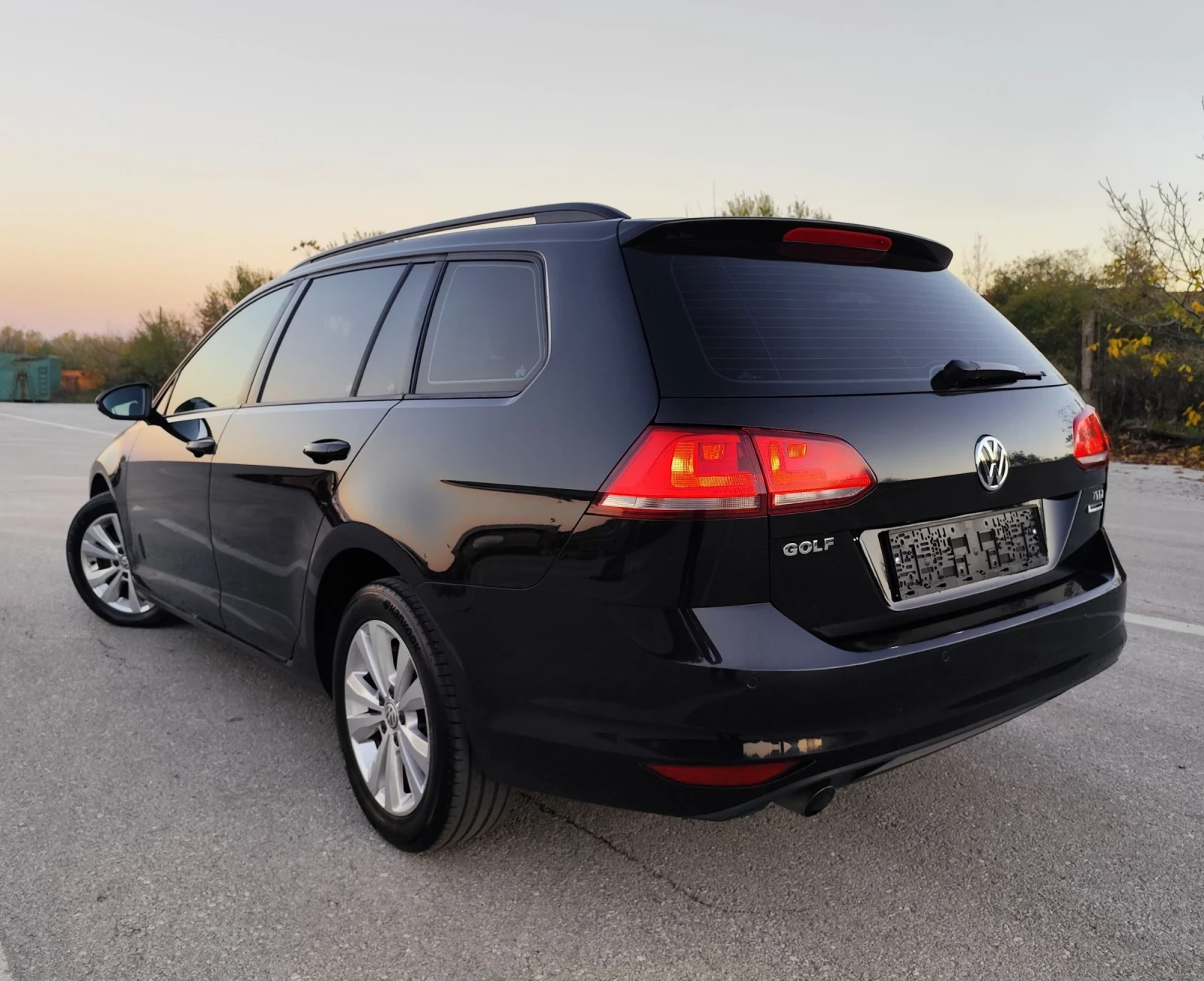 VW Golf 1.6TDI-105кс-EURO-6-ПОДГРЕВ - изображение 5