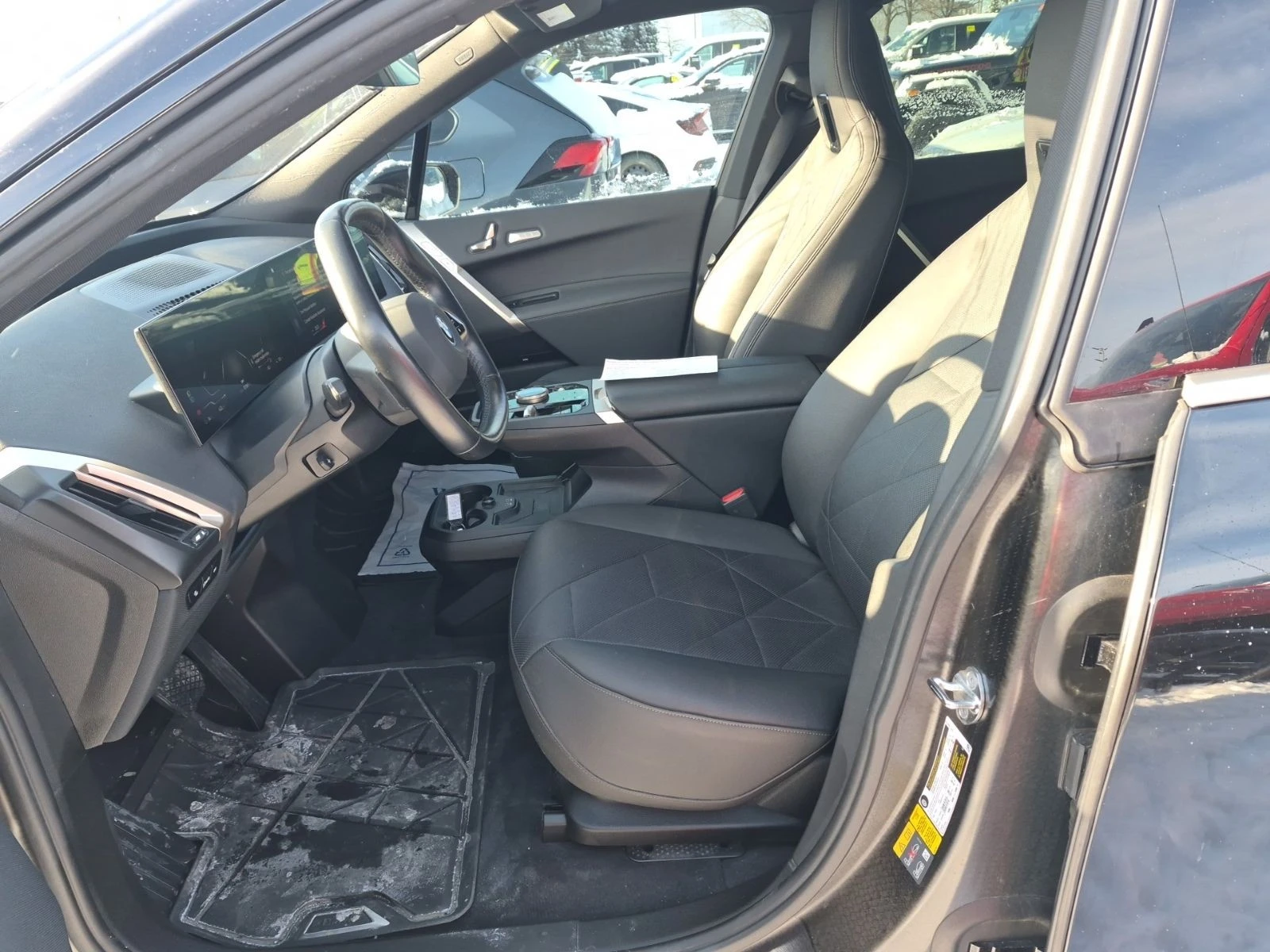 BMW iX XDRIVE50 С РЕГИСТРАЦИЯ & АВТО КРЕДИТ - изображение 8