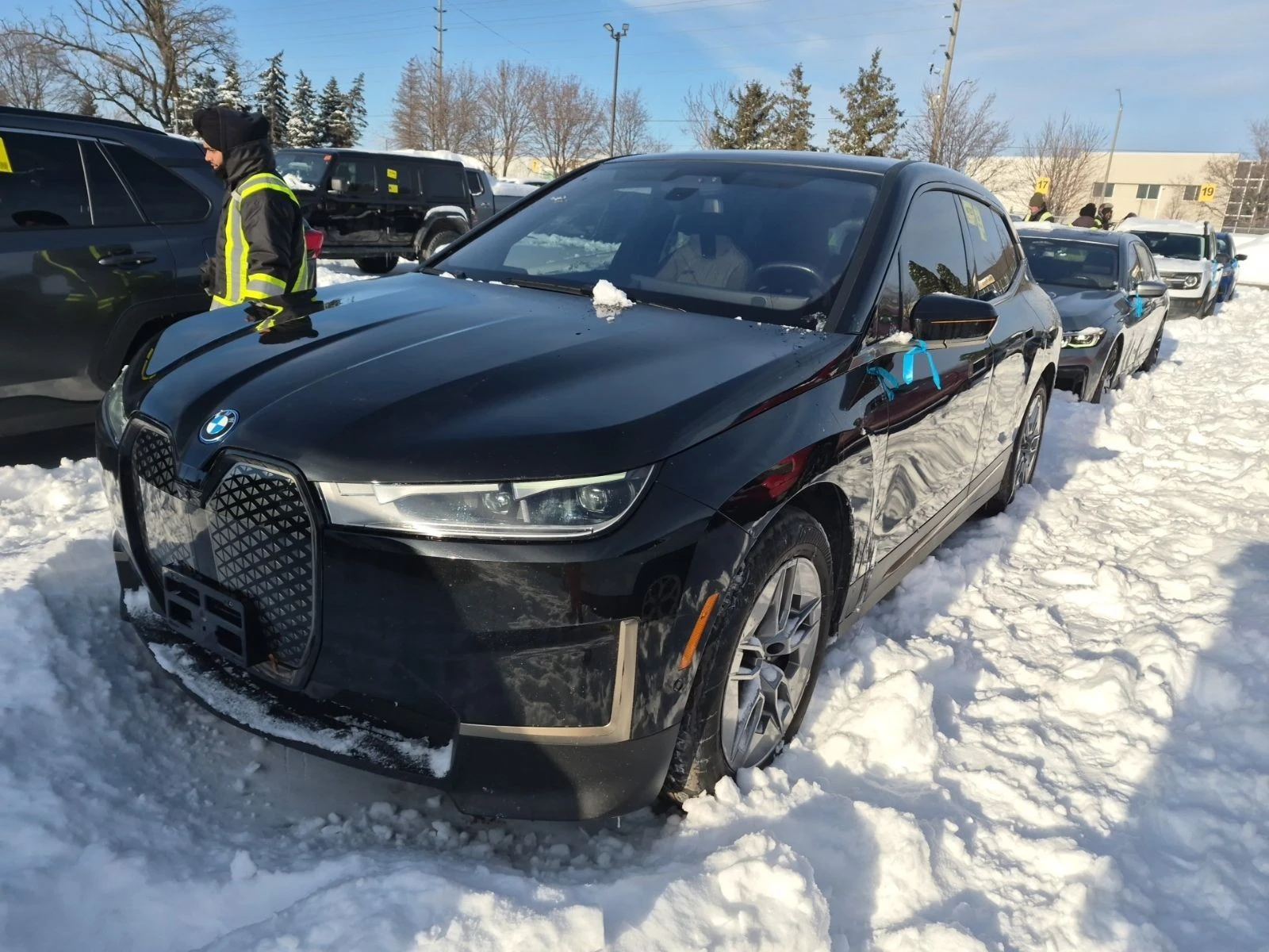 BMW iX XDRIVE50 � ����������� & ���� ������ | Mobile.bg � ����������� 1