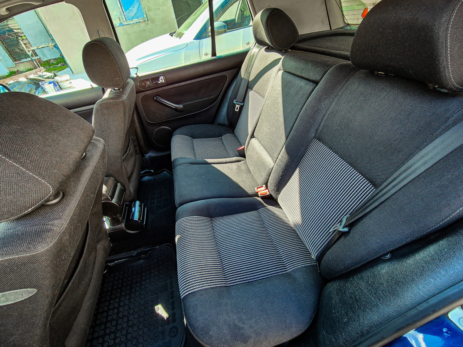 VW Golf  1.9 TDI PD AJM, снимка 11 - Автомобили и джипове - 54101610