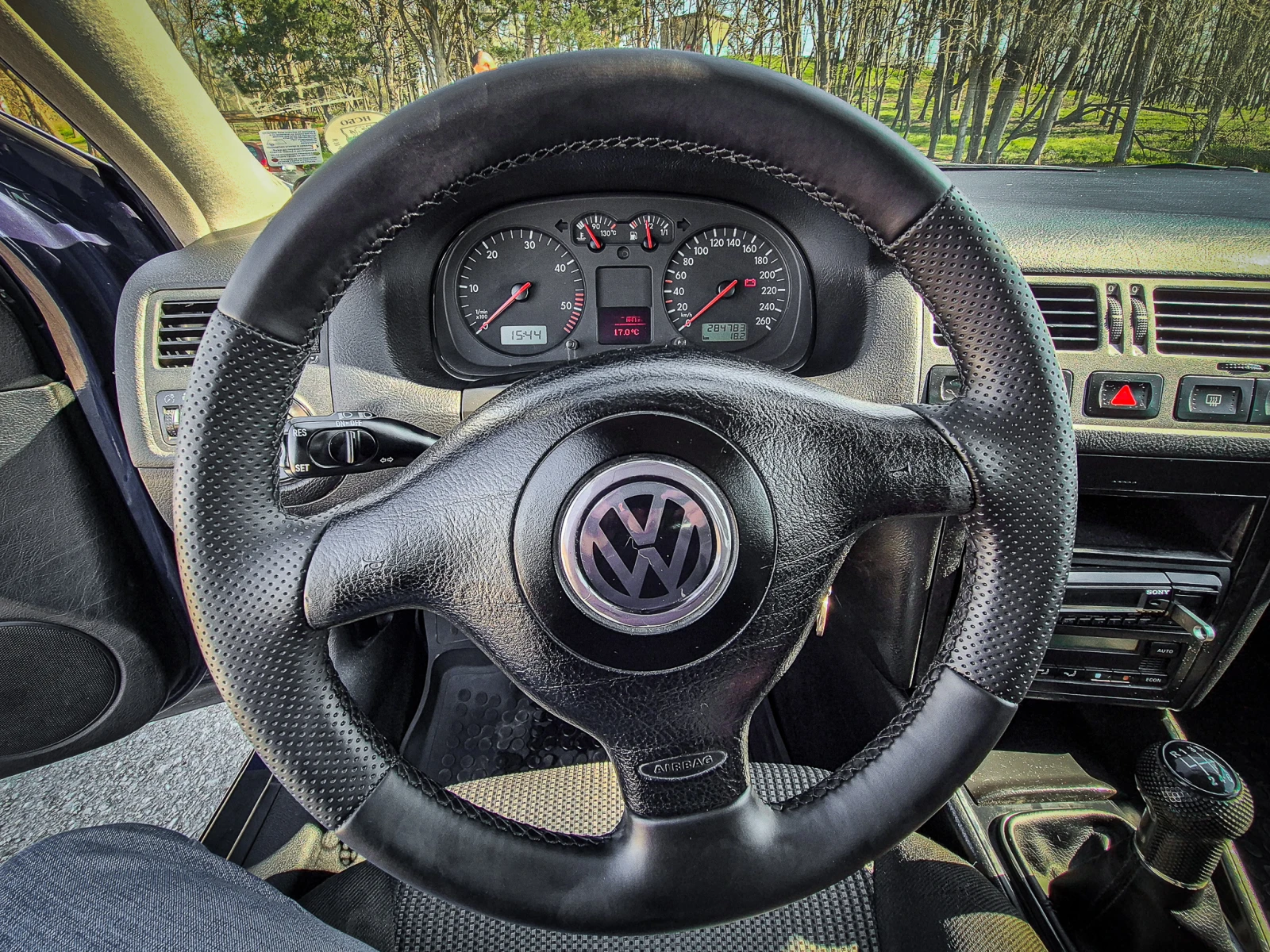 VW Golf  1.9 TDI PD AJM, снимка 9 - Автомобили и джипове - 54101610