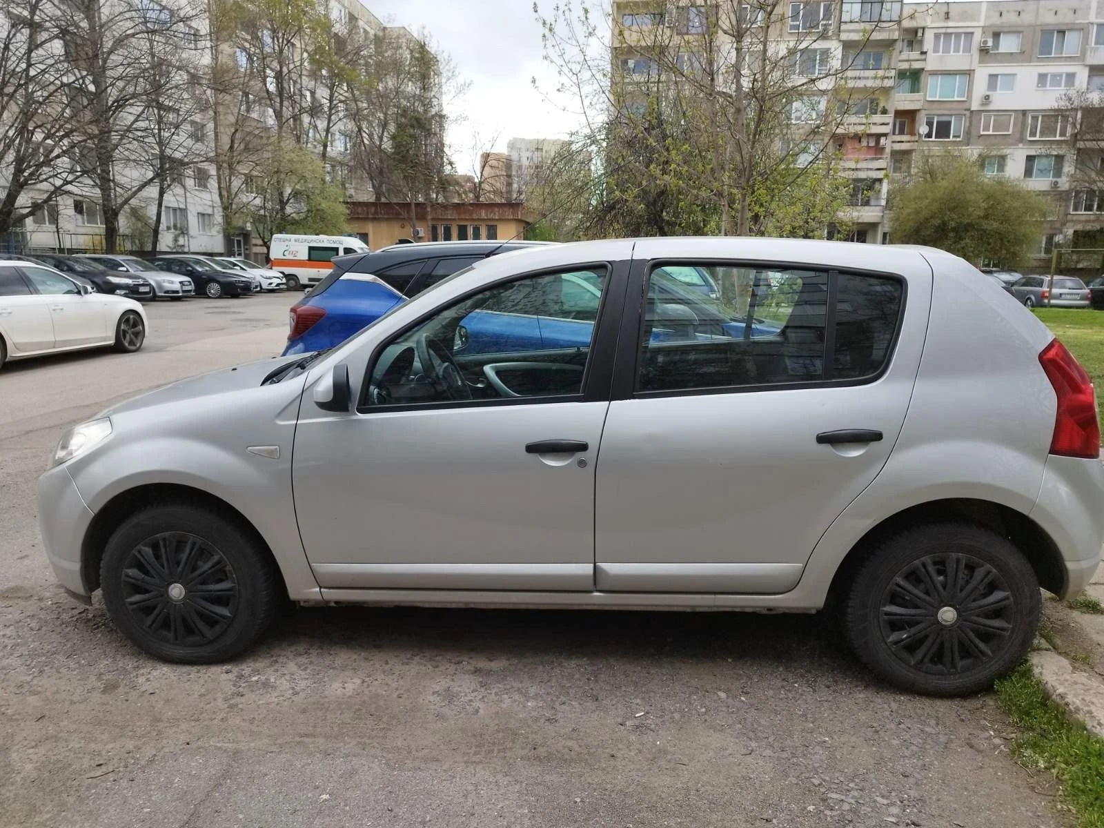 Dacia Sandero 1.4MPI, снимка 5 - Автомобили и джипове - 54218252