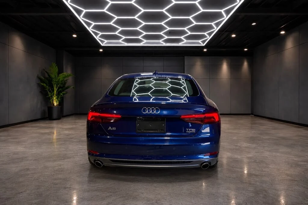 Audi A5 TECHNIK* B&O* DISTRONIC* AMBIENT* ОБДУХВАНЕ* ШИБИД, снимка 4 - Автомобили и джипове - 54782458