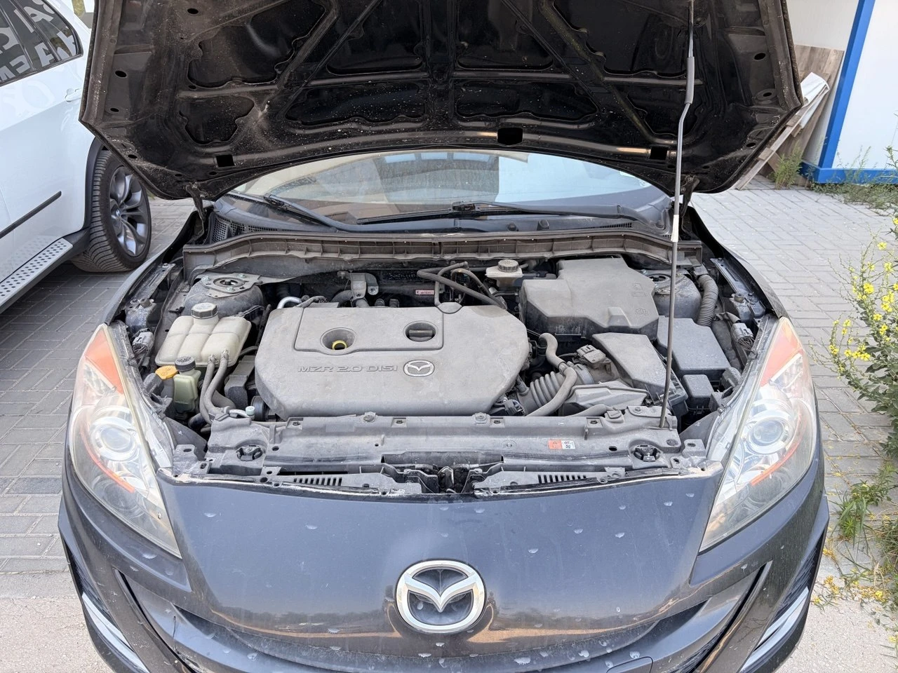 Mazda 3 2.0 Sport, снимка 8 - Автомобили и джипове - 55197606