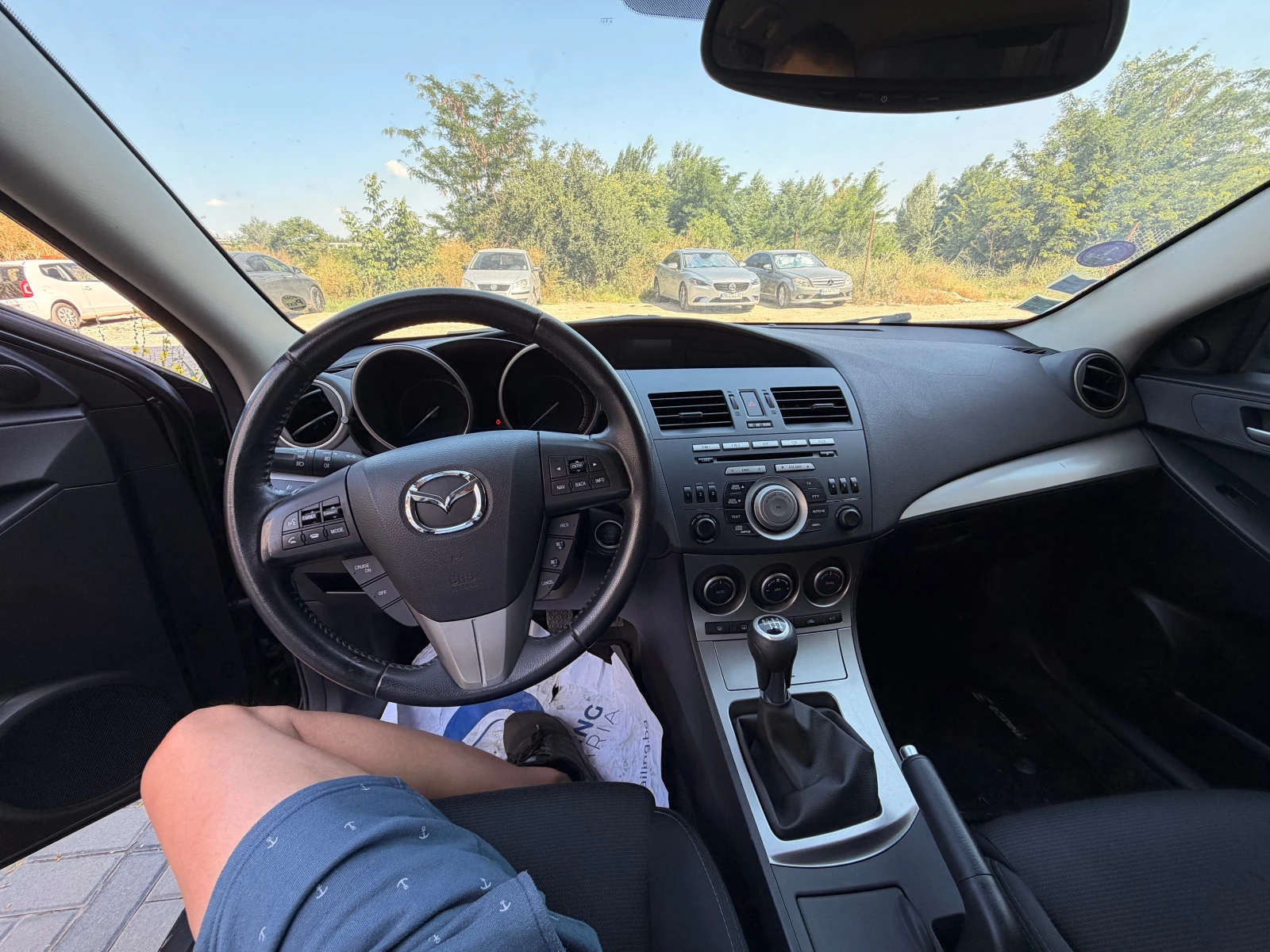 Mazda 3 2.0 Sport, снимка 6 - Автомобили и джипове - 55197606