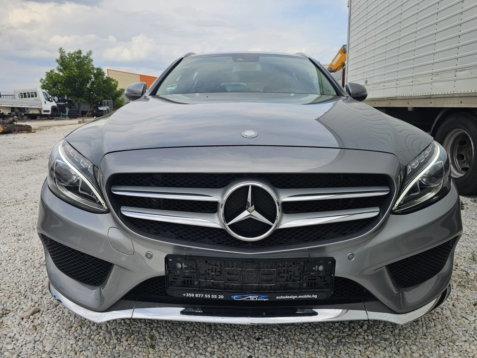 Mercedes-Benz C 220 AMG LINE/4Matic/ПЪЛНА СЕРВИЗНА ИСТОРИЯ , снимка 3 - Автомобили и джипове - 55317477