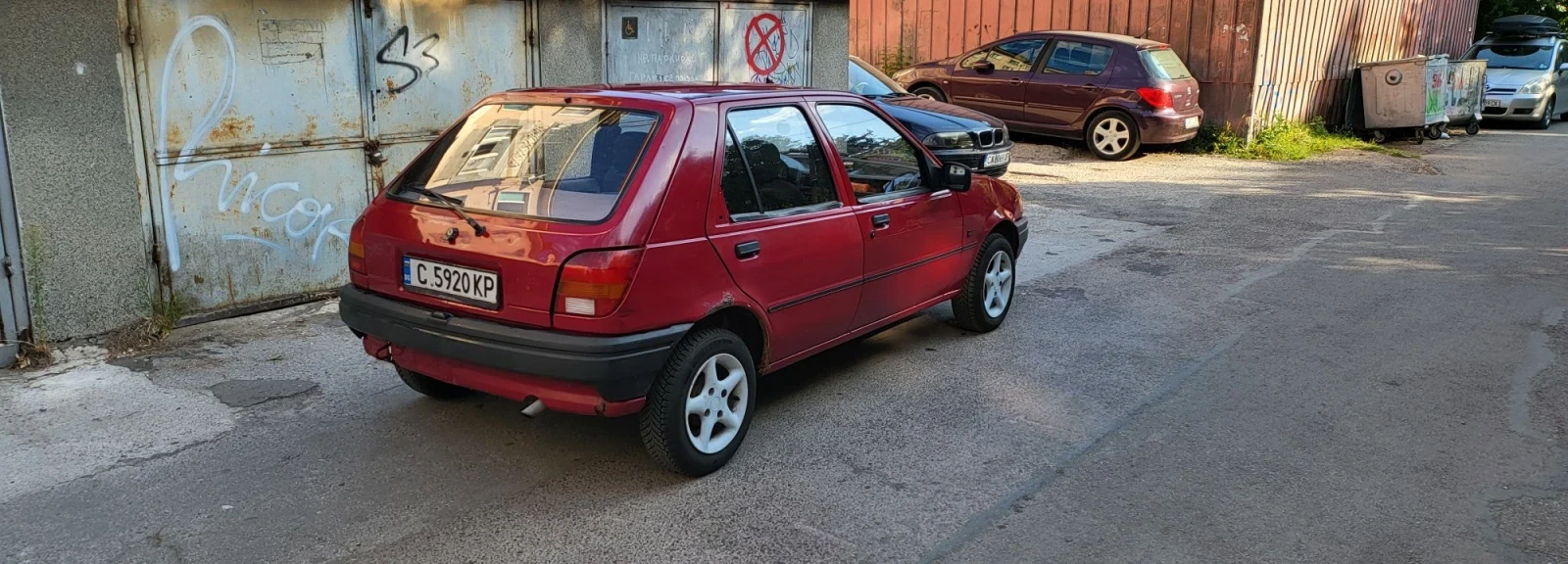 Ford Fiesta 1.1, снимка 3 - Автомобили и джипове - 55621800