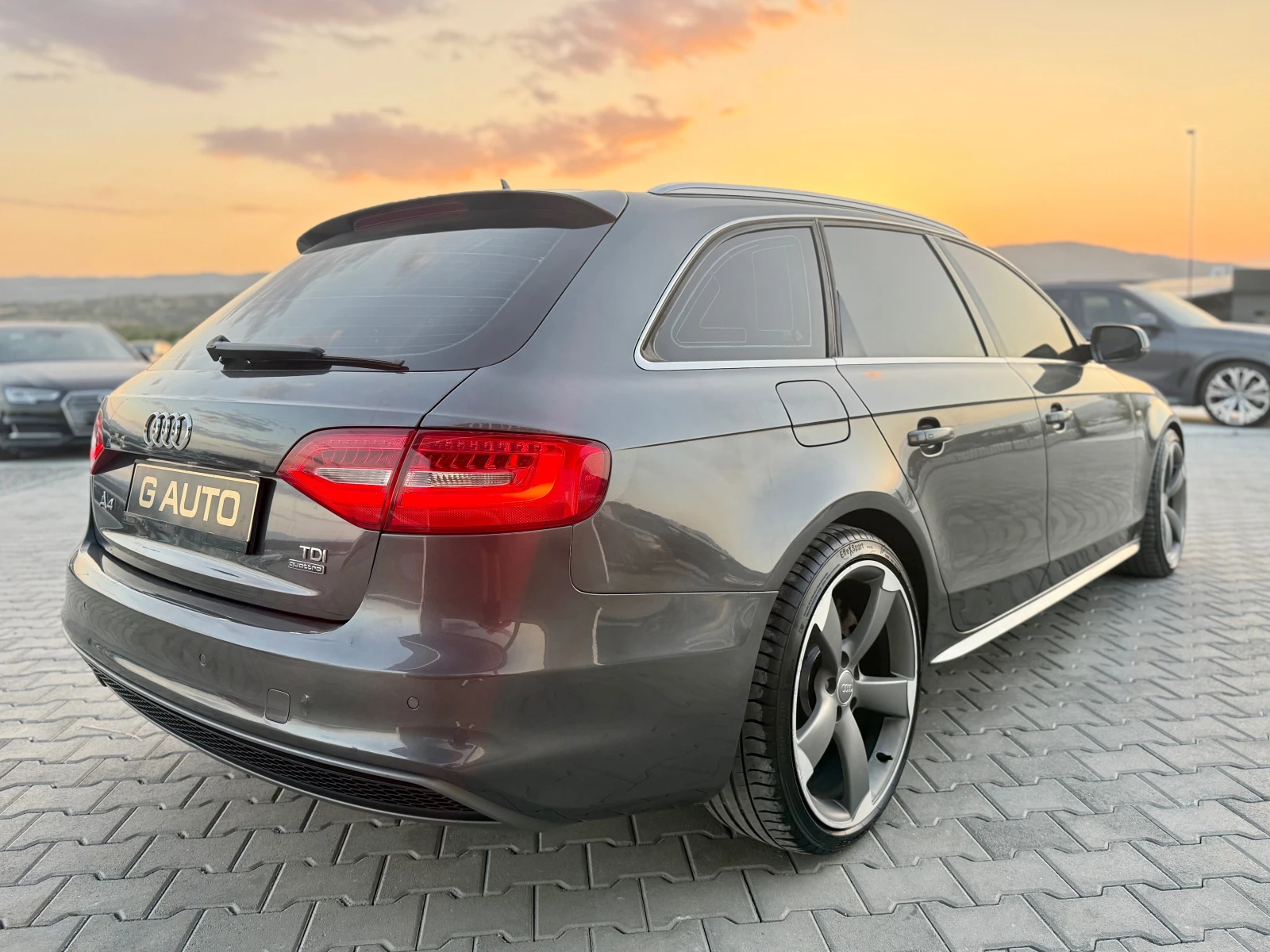 Audi A4 3.0TDI QUATTRO S LINE + Собствен лизинг !!!, снимка 5 - Автомобили и джипове - 55696069