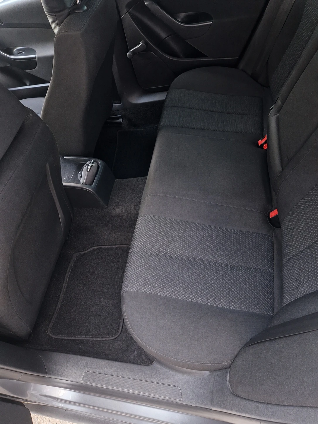 VW Passat, снимка 7 - Автомобили и джипове - 55904726