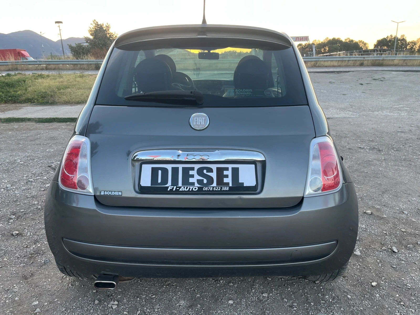 Fiat 500 1.3m-jet-75-ITALIA, снимка 10 - Автомобили и джипове - 55957283