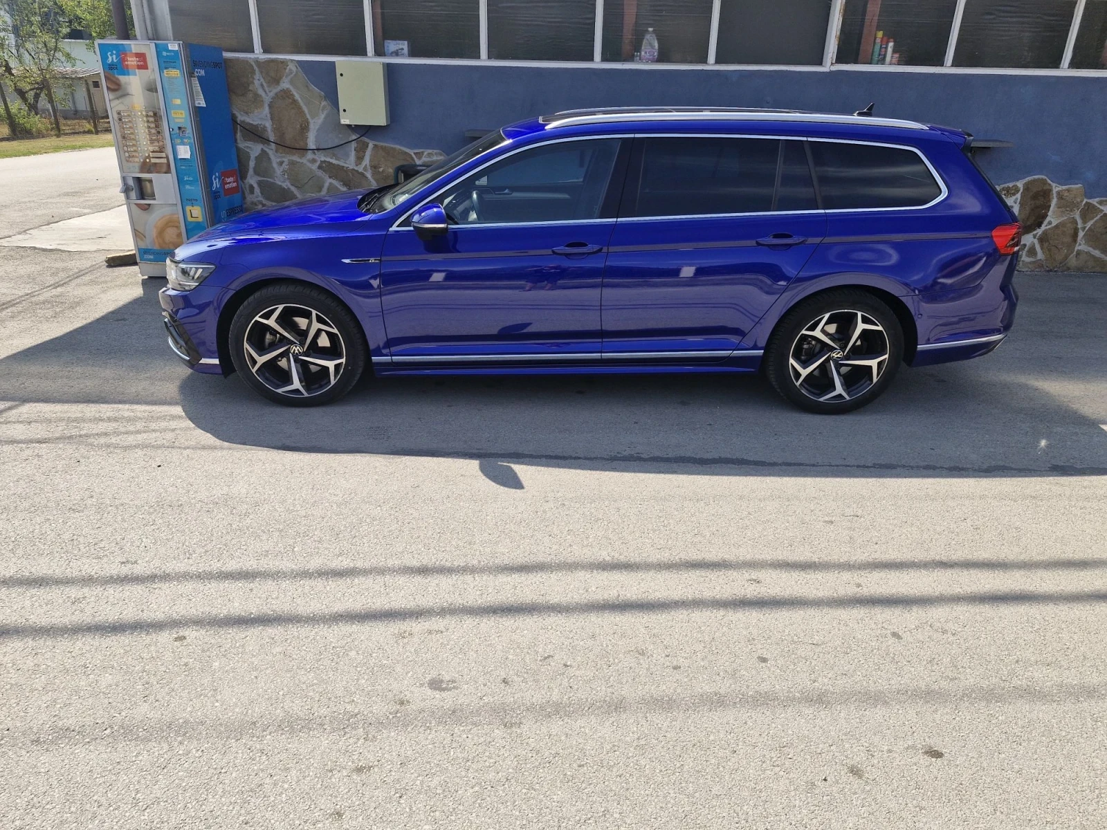 VW Passat VW PASSAT 2.0 TDI R-LINE, снимка 3 - Автомобили и джипове - 55968723