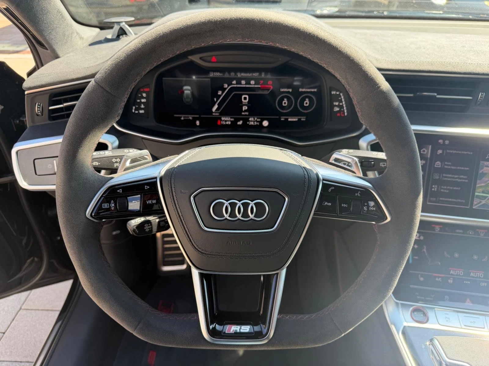 Audi Rs6 GT 464 of 660 / CERAMIC/ MATRIX/ HUD/ B&O/ DYNAMIC, снимка 13 - Автомобили и джипове - 56016880