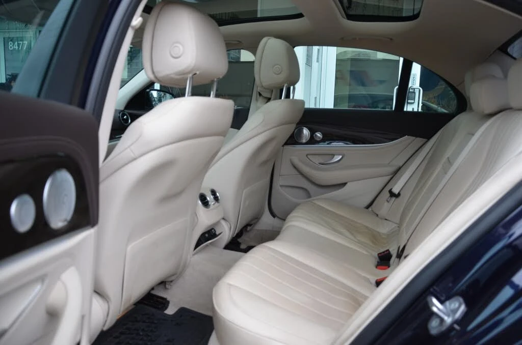 Mercedes-Benz E 400 BURMESTER/360 CAMERA/ПАНОРАМА/HUD/ROAD ASSIST/    , снимка 16 - Автомобили и джипове - 56085989