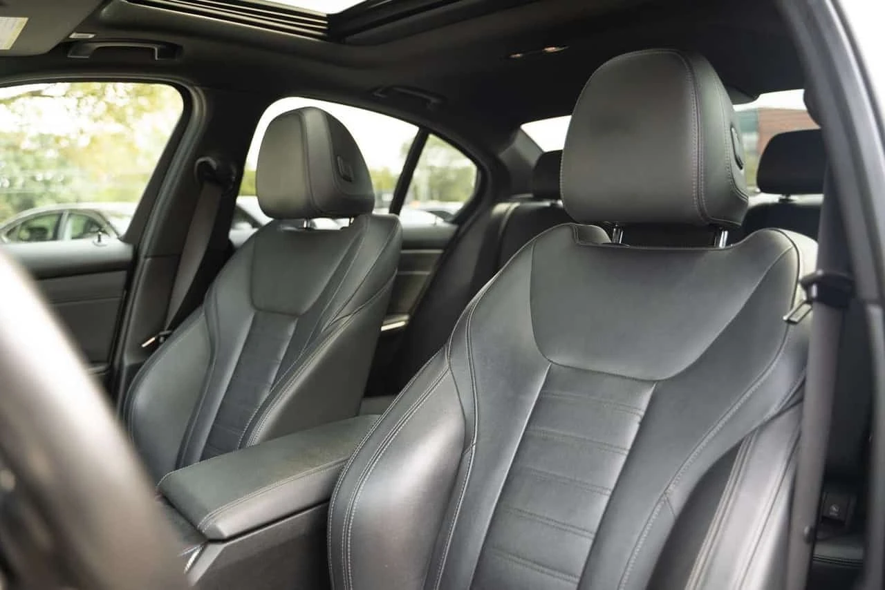 BMW 330 330i NoAccident| PremEnh| MSprt| HUD| BSM| ������� | Mobile.bg � ����������� 12