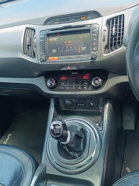 Kia Sportage 1.7 navi, снимка 10