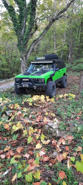     Jeep Cherokee 4000