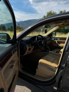VW Touareg 3.0 TDI FACELIFT FULL 4MOTION 240hp | Mobile.bg    8