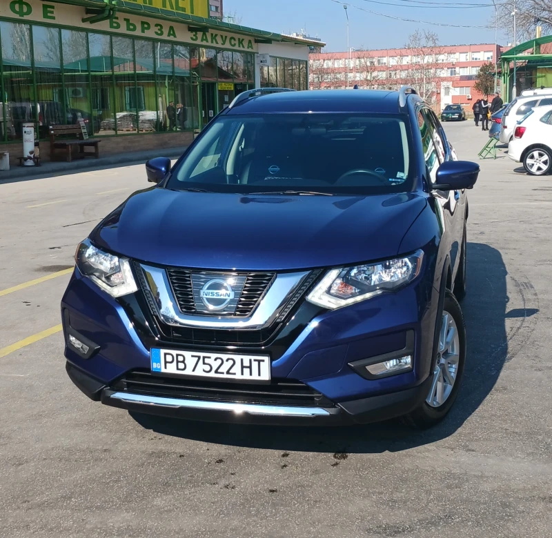 Nissan Rogue SV, снимка 1 - Автомобили и джипове - 47310585