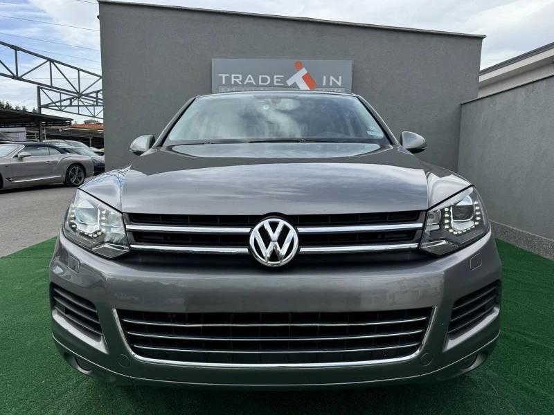 VW Touareg 4.2 TDI, снимка 2 - Автомобили и джипове - 47461014