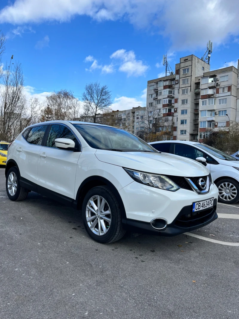 Nissan Qashqai, снимка 6 - Автомобили и джипове - 48084659