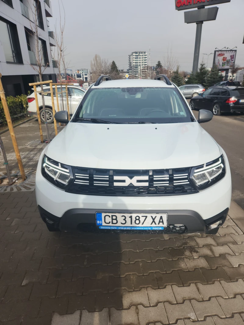 Dacia Duster, снимка 2 - Автомобили и джипове - 48811410