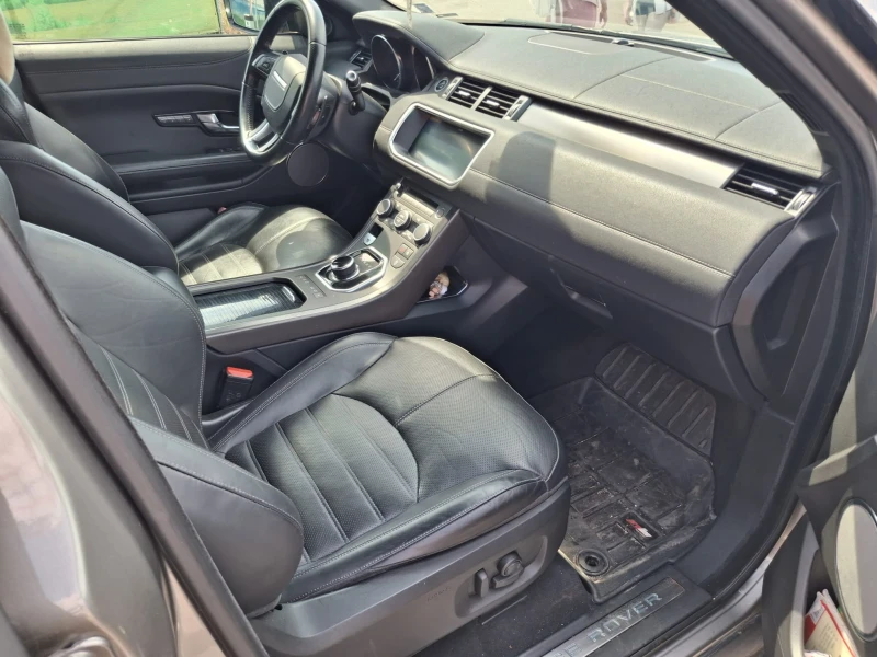 Land Rover Range Rover Evoque HSE* 2.0D* 180 к.с.* 4x4* Автоматик* FACELIFT, снимка 9 - Автомобили и джипове - 51042870