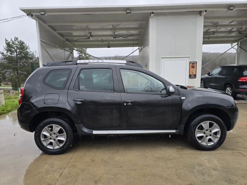 Dacia Duster 1.5dci 110к.с Топ състояние , снимка 8 - Автомобили и джипове - 52671440