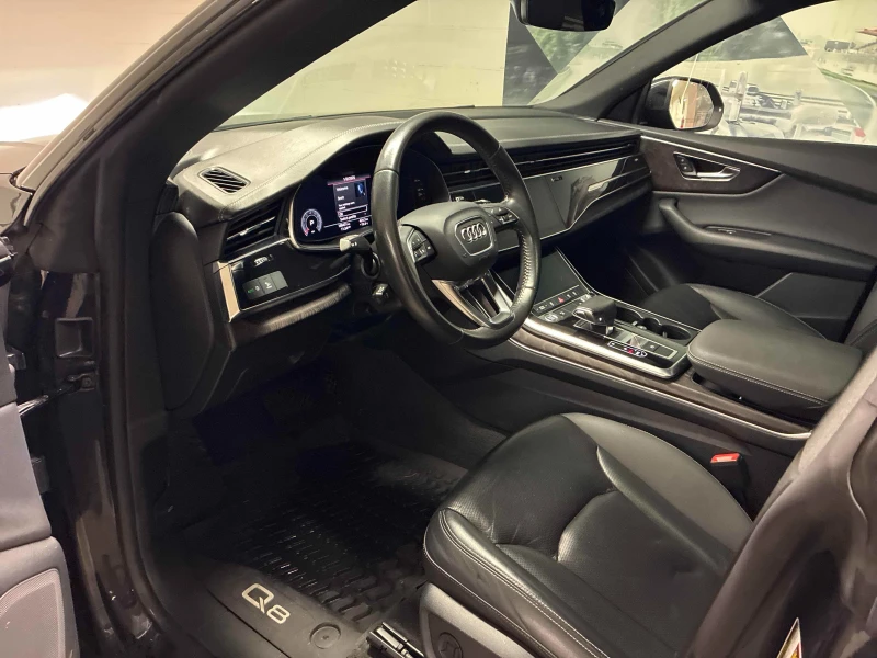 Audi Q8 3.0T* PREMIUM* PLUS* MATRIX* ДИСТРОНИК* КАМЕРА* BO, снимка 6 - Автомобили и джипове - 52965398