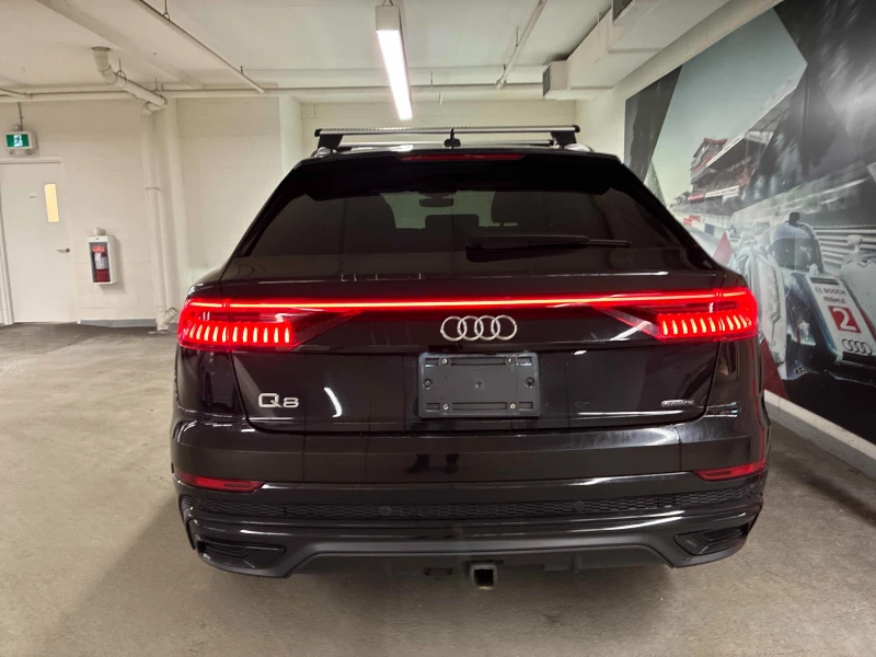 Audi Q8 3.0T* PREMIUM* PLUS* MATRIX* ДИСТРОНИК* КАМЕРА* BO, снимка 5 - Автомобили и джипове - 52965398
