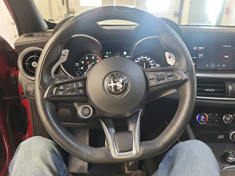 Alfa Romeo Stelvio * VELOCE * CARFAX * БЕЗ ПЪРВОНАЧАЛНА ВНОСКА, снимка 12 - Автомобили и джипове - 53253719