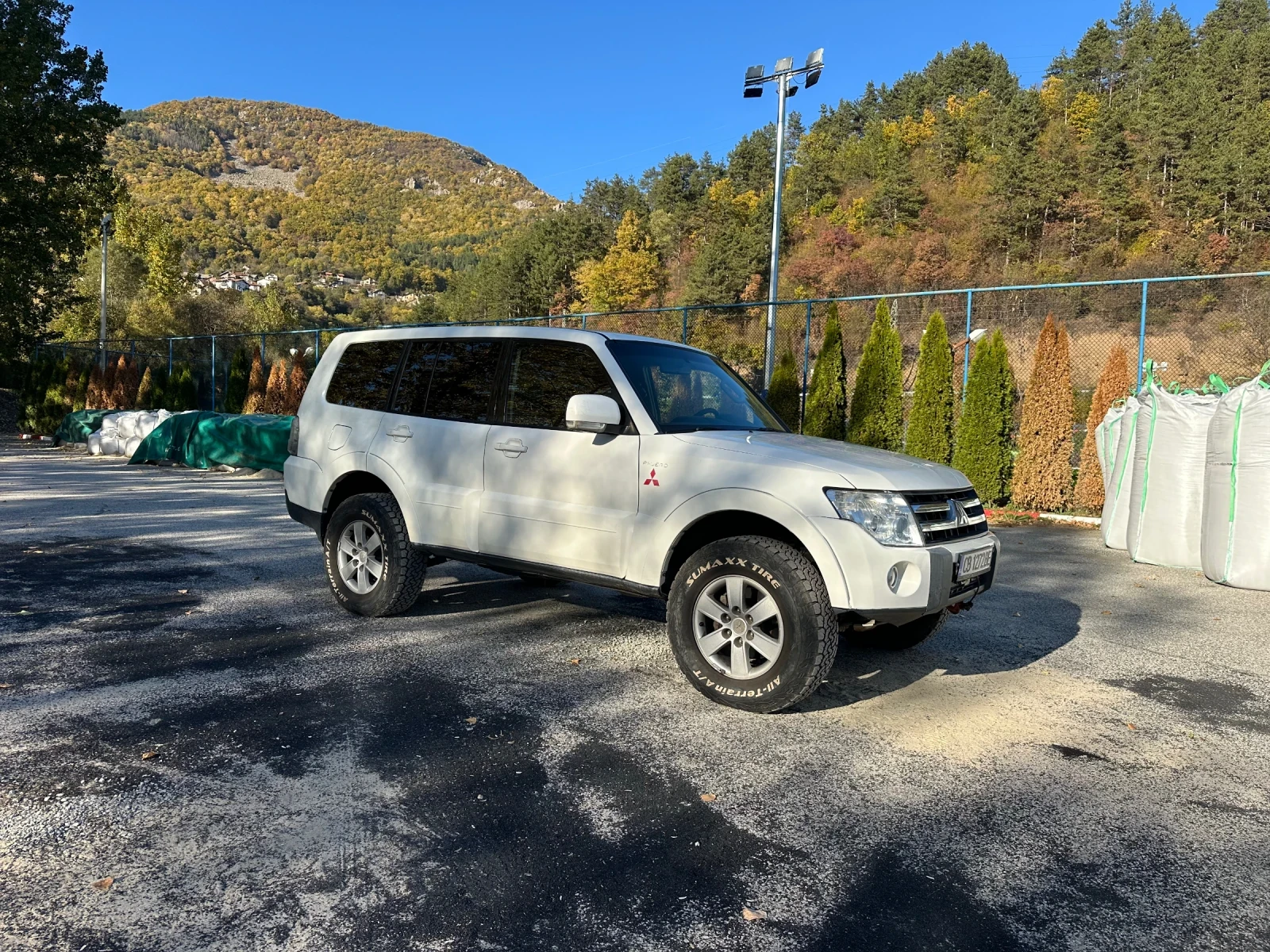 Mitsubishi Pajero 3.2 - изображение 2