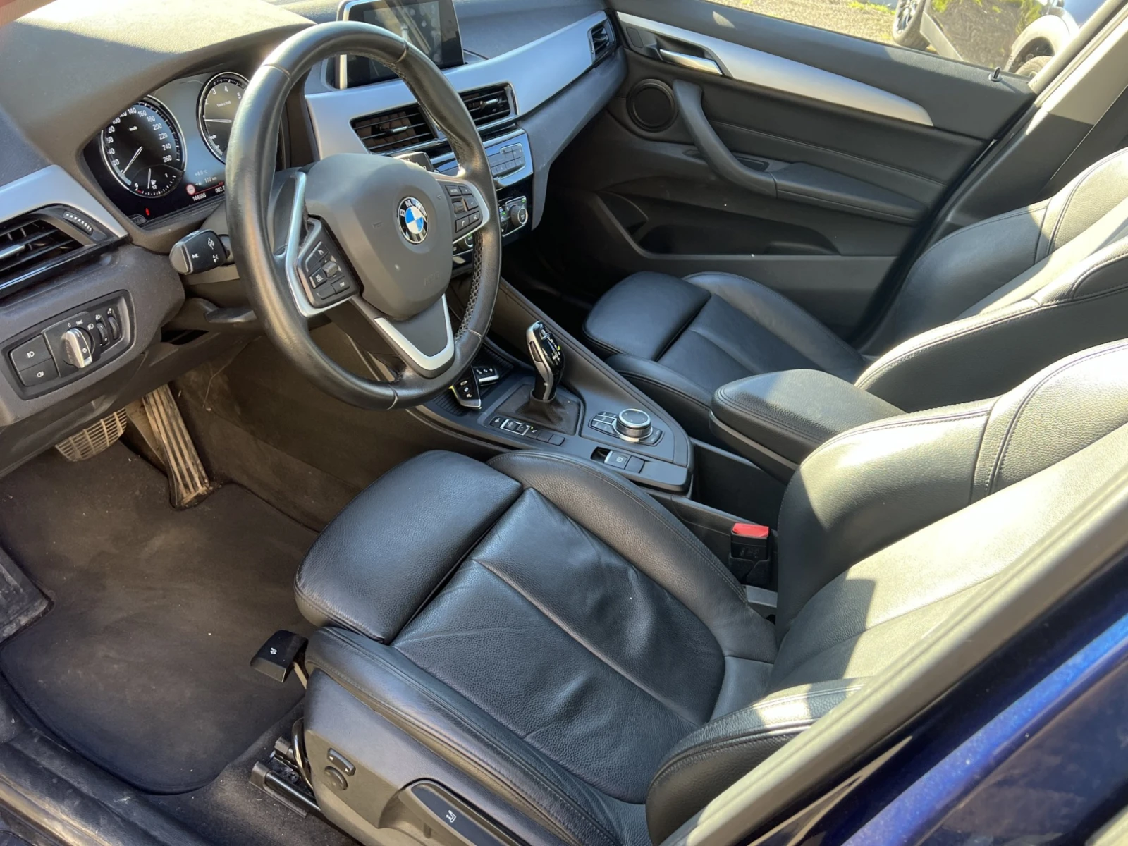 BMW X1 2.0i - изображение 10