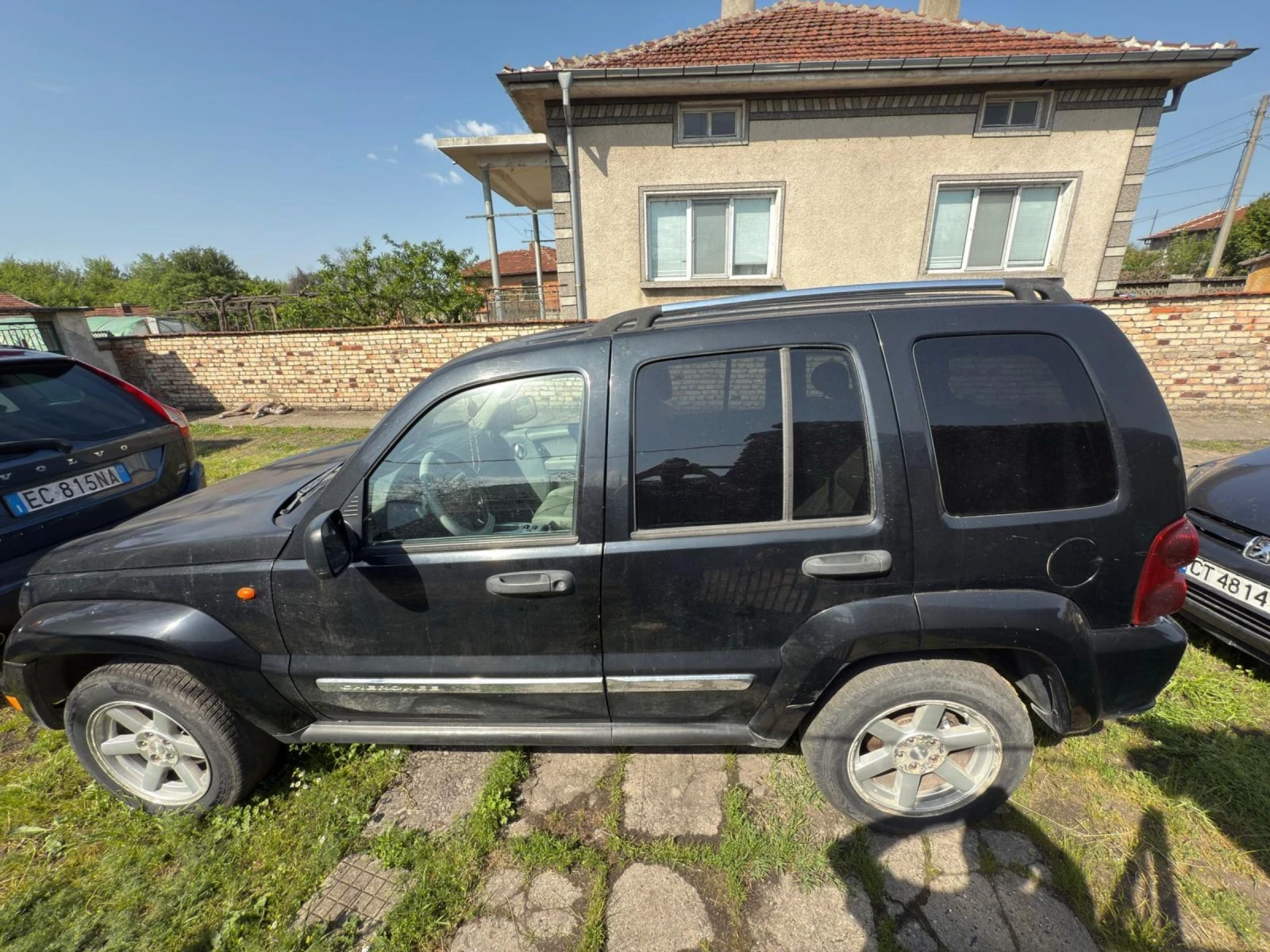 Jeep Cherokee  - изображение 2