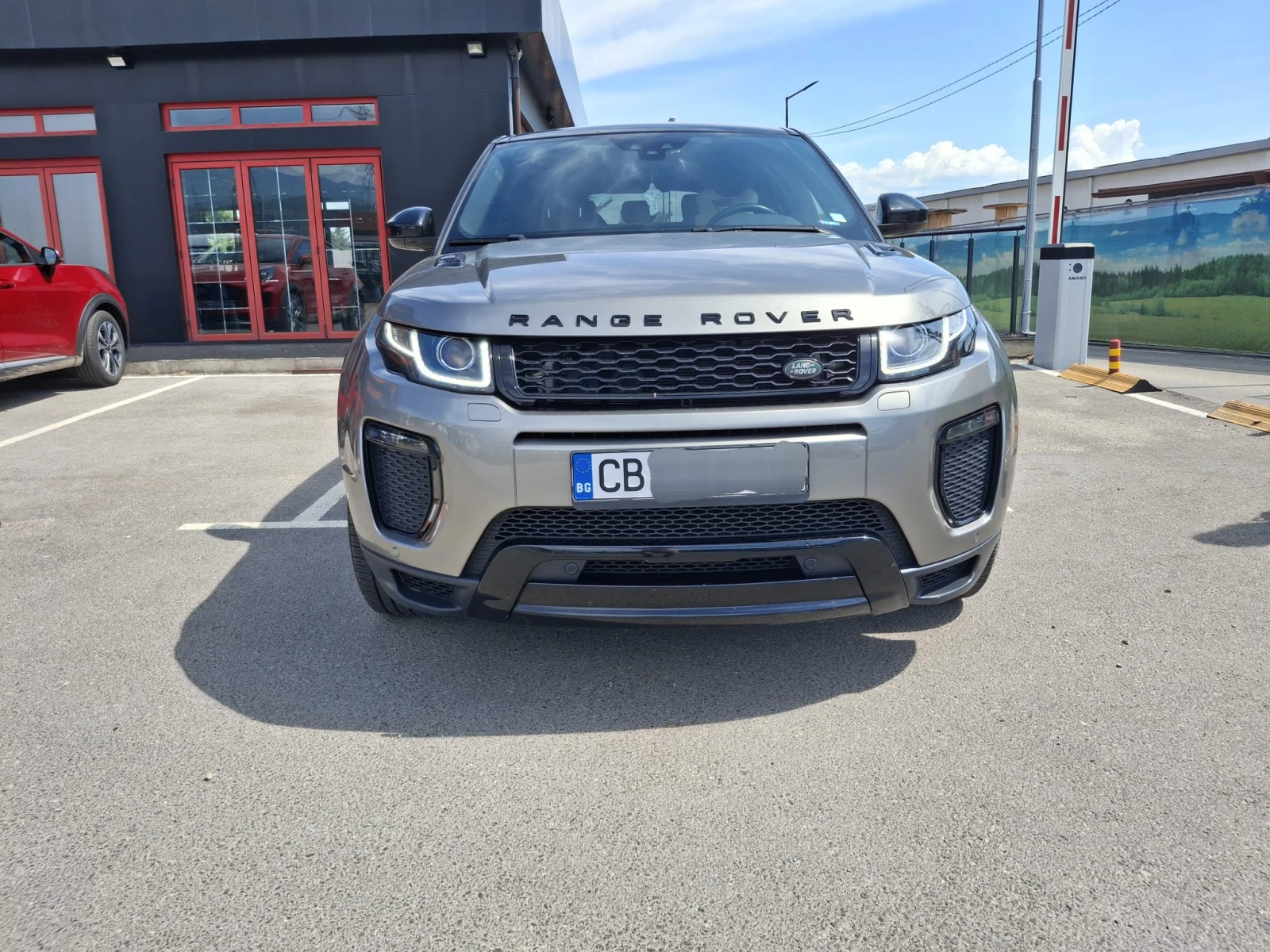 Land Rover Range Rover Evoque HSE* 2.0D* 180 к.с.* 4x4* Автоматик* FACELIFT - изображение 2
