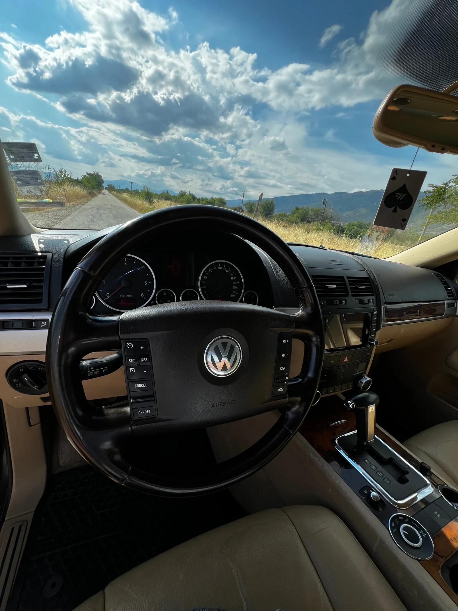 VW Touareg 3.0 TDI FACELIFT FULL 4MOTION 240hp - изображение 9