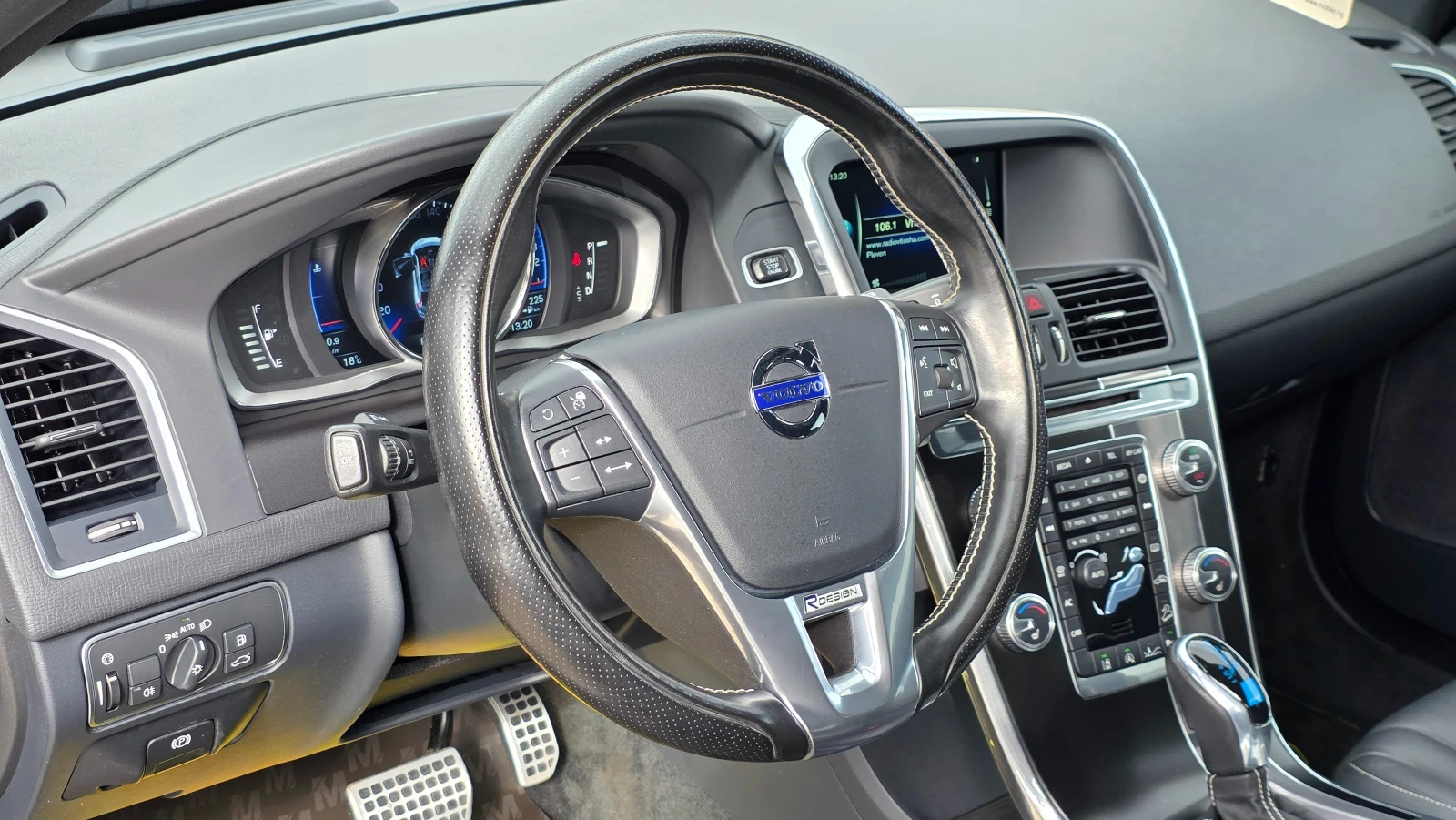 Volvo XC60 D5/R-design/Momentum/ШВЕЙЦАРИЯ - изображение 10
