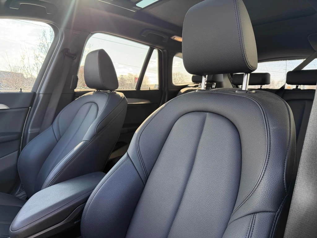 BMW X1 xDrive28i  CARFAX | Mobile.bg � ����������� 12