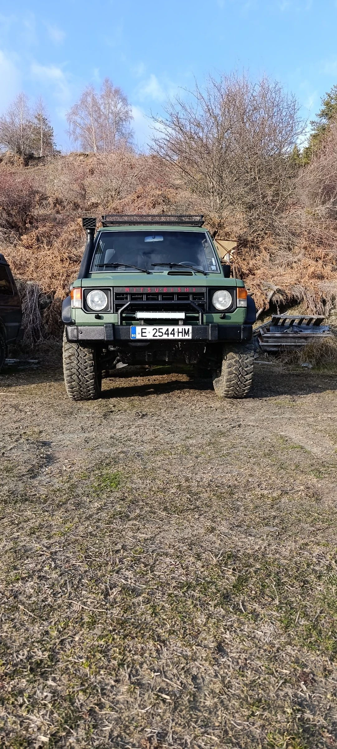 Mitsubishi Pajero 2.5 , снимка 2 - Автомобили и джипове - 53747619