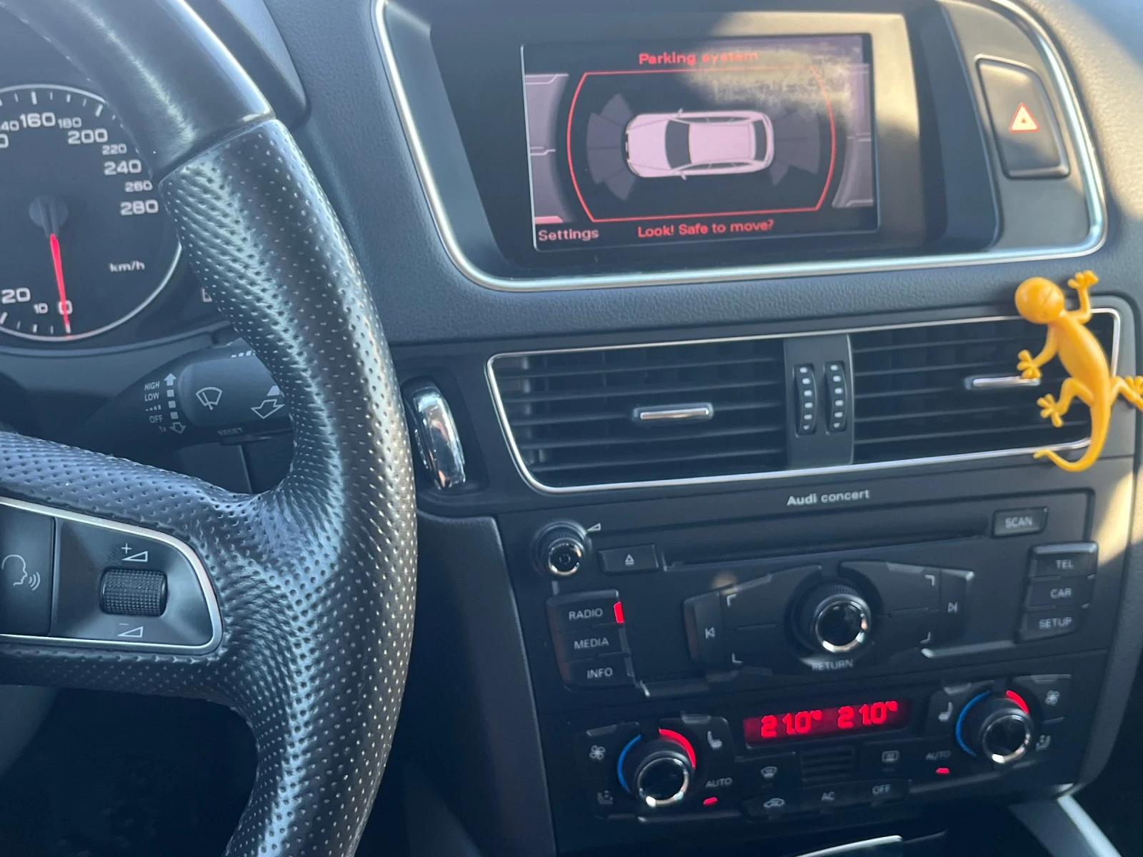 Audi Q5, снимка 15 - Автомобили и джипове - 54322577