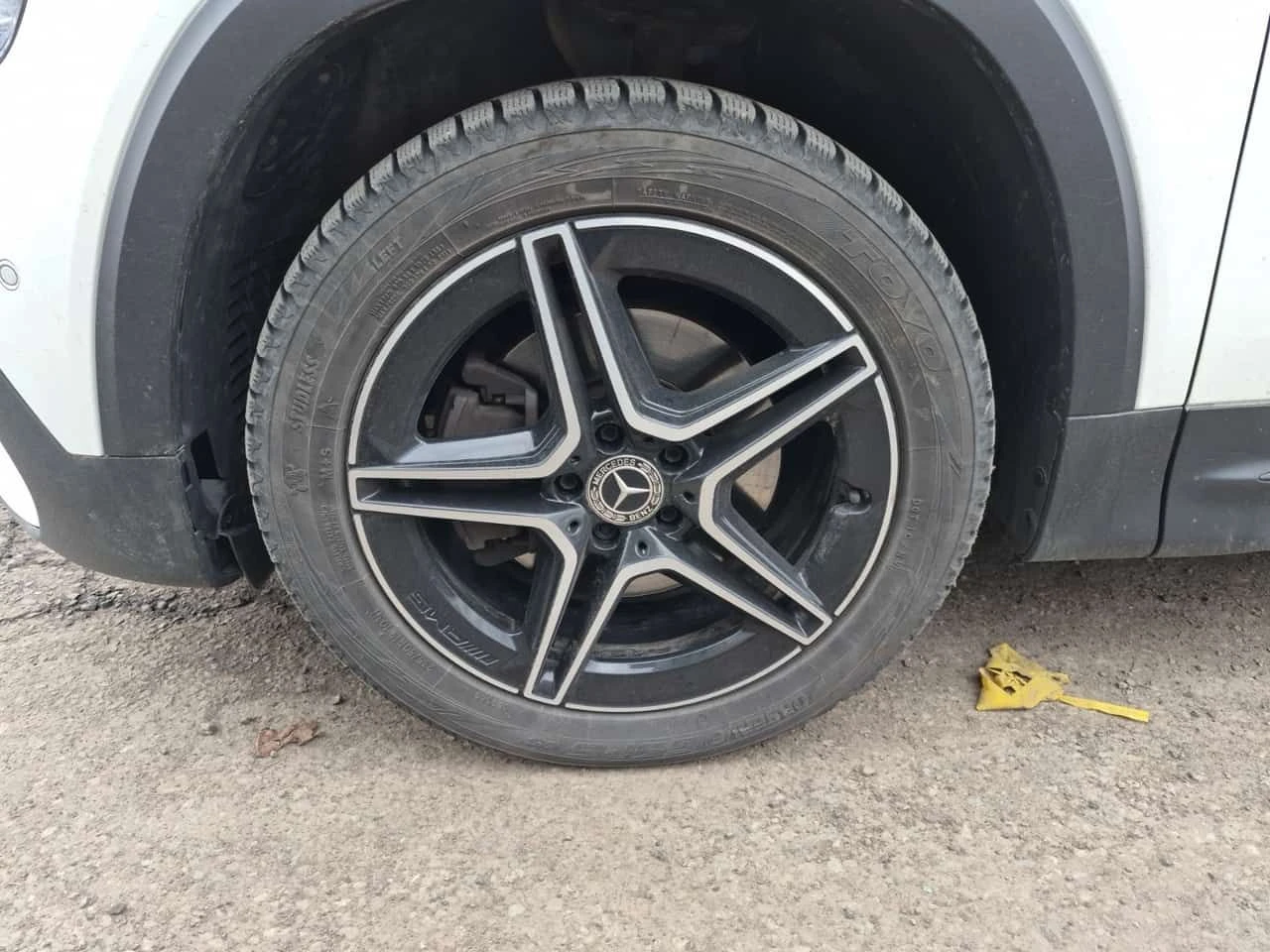 Mercedes-Benz GLB АМГ ПАКЕТ/250/CARFAX/ПАНО/ПОДГРЕВ/2 КЛЮЧА/+ ГУМИ, снимка 17 - Автомобили и джипове - 54417502