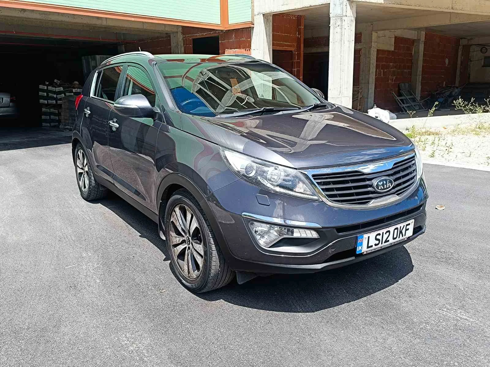 Kia Sportage 1.7 navi, снимка 3 - Автомобили и джипове - 55554764