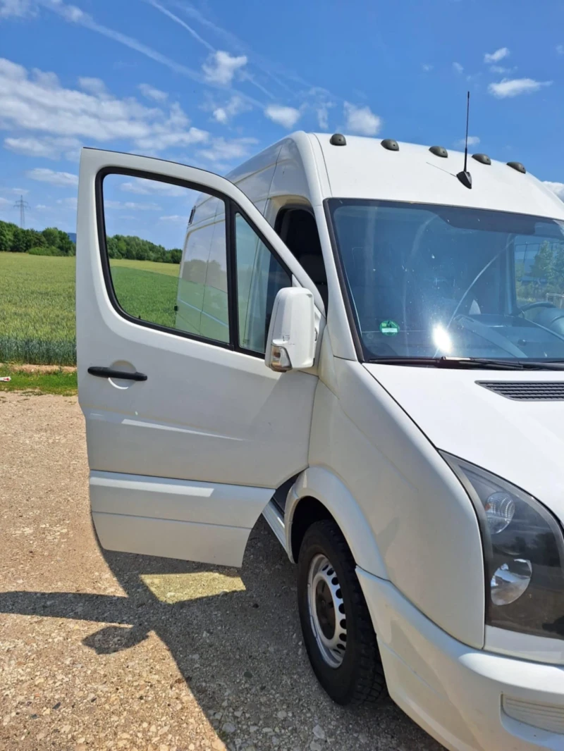 VW Crafter, снимка 2 - Бусове и автобуси - 52110986