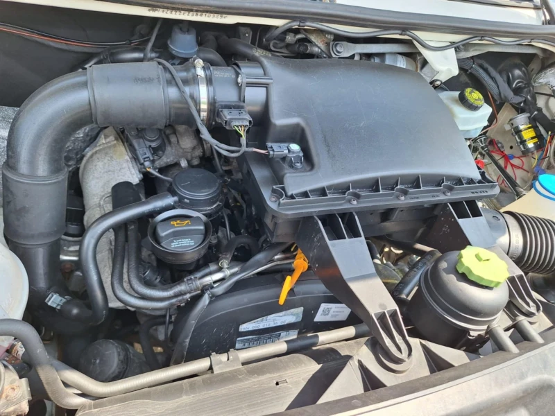 VW Crafter, снимка 16 - Бусове и автобуси - 52110986