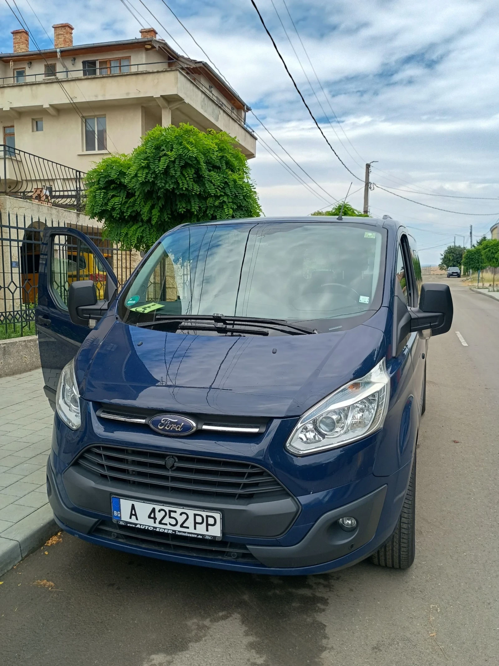 Ford Transit Custom 8+ 1
